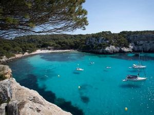 Supporting image for story: Travel warning news: UK holidaymakers warned over travelling to Spain, France, Portugal or Greece this summer as flight prices soar