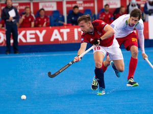 Supporting image for story: Telford's David Goodfield strikes as England move into pole position