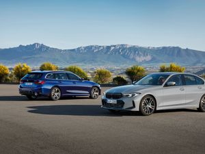 Supporting image for story: BMW updates 3 Series and 3 Series Touring