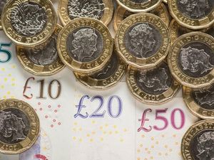 Supporting image for story: Black Friday scam victims ‘lose around £660 on average’