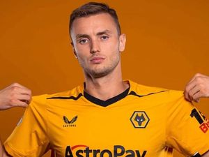 Supporting image for story: Wolves complete £15.4m signing of striker Sasa Kalajdzic