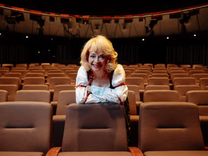 Supporting image for story: Only Fools and Horses star 'Marlene' remembers Boycie in surprise Shrewsbury appearance