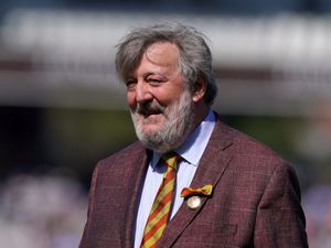 Supporting image for story: Stephen Fry on ‘instant connection’ with Ukrainian President Volodymyr Zelensky