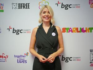 Supporting image for story: Man arrested over alleged plot to kidnap Holly Willoughby