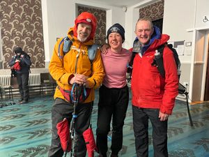 Supporting image for story: Butler clocks up the miles with help from Ant & Dec!