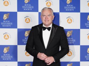 Supporting image for story: Huw Edwards paid more than £475,000 by BBC before resignation