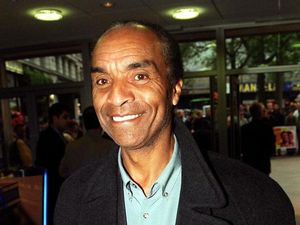 Supporting image for story: Tributes after singer and actor Kenny Lynch dies aged 81