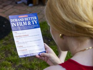 Supporting image for story: Fresh offer made in bid to resolve dispute over AI protections for performers