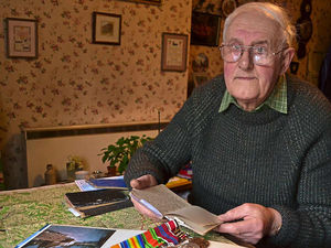 Supporting image for story: Constable-turned-reverend dies after short illness at the age of 82