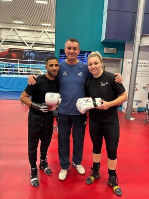 Richie Woodhall has obtained gloves signed by Galal Yafai and Lauren Price which he will be raffling off
