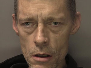 Supporting image for story: Man jailed after three guns seized from Birmingham flat