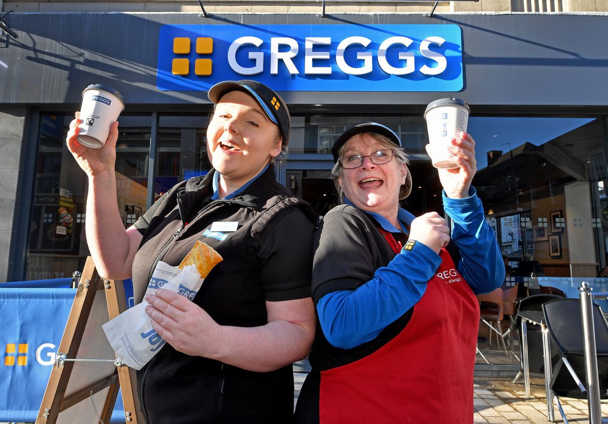 'New and improved' Greggs opens in Wolverhampton city centre