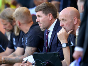 Supporting image for story: Steven Gerrard: Aston Villa can stand up to physical challenges of Premier League