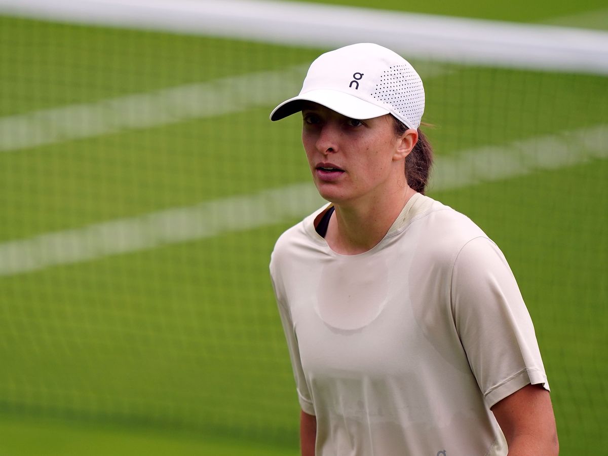 Iga Swiatek given additional security after ‘disturbance during training’   Express & Star