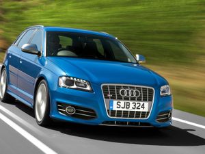 Supporting image for story: The used hot hatches to buy now