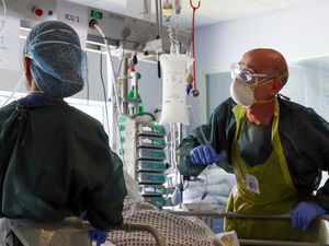 Supporting image for story: Critically ill Covid-19 patients ‘more likely to develop heart rhythm disorders’