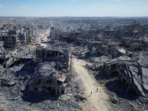 Supporting image for story: UK ends Gaza surveillance flights after return of hostages