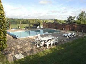 Supporting image for story: Homes of the Week: Water features