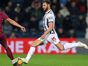 Supporting image for story: Carlos Corberan praises Erik Pieters' key qualities after return to West Brom side