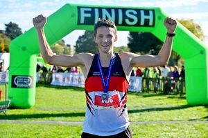 Supporting image for story: 13 inspiring pictures as record-breaking number of runners turn out to raise charity funds in Shrewsbury half-marathon