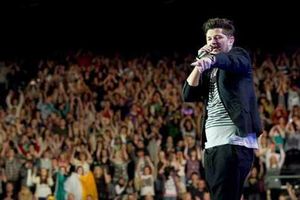 Supporting image for story: The Script thrill fans at Birmingham's LG Arena