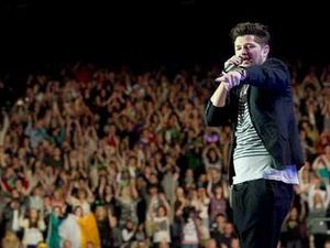 Supporting image for story: The Script thrill fans at Birmingham's LG Arena