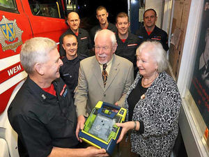 Supporting image for story: Shropshire heart drama fire crew land award - and thanks for saving a life