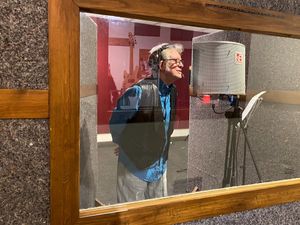 Supporting image for story: Slade's Noddy Holder returns to studio for Christmas charity singles