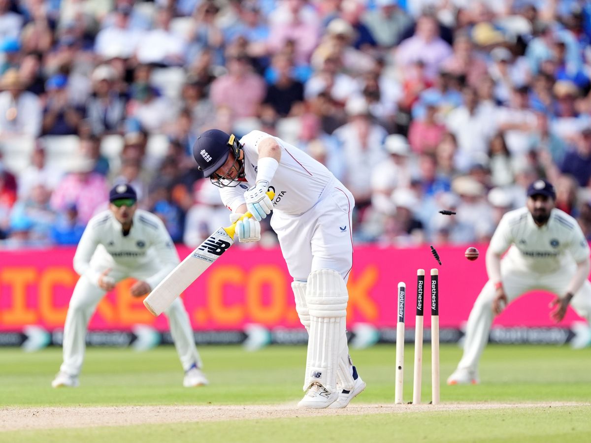 England face test of bravado as India take total control of second Test
