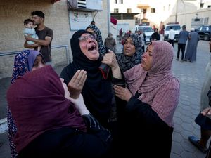 Supporting image for story: More than 50 killed in Israeli strikes on southern Gaza, health officials say