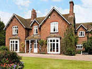 Supporting image for story: £2.25m price on arable operation