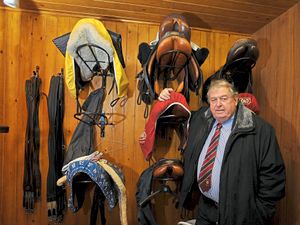 Supporting image for story: Successful John Hales hunts a Cheltenham hat-trick