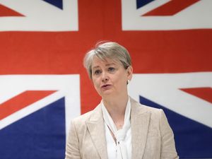 Supporting image for story: Cooper flies to Gulf in show of solidarity amid Iranian bombardment