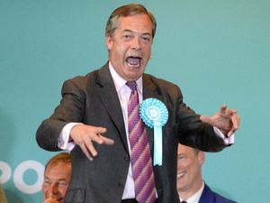 Supporting image for story: Nigel Farage: Brexit Party is in it to win it - and scrap HS2 - with VIDEO and PICTURES