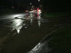 Supporting image for story: Oswestry and Shrewsbury residents left without water