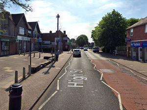 Supporting image for story: Drivers warned as Kingswinford High Street closes for roadworks