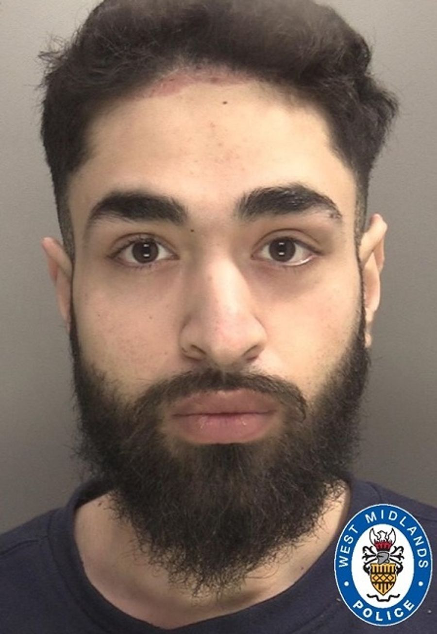 Vivid Fugitive Boxer Arrested In Marbella And Deported Back To Uk After Horror Assault Left Victim Needing Emergency Surgery Image Collection Vivid Fugitive Boxer Arrested In Marbella And Deported Back To Uk After Horror Assault Left Victim Needing Emergency Surgery Image Collection