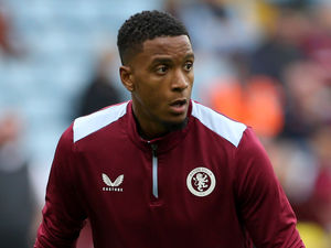 Supporting image for story: Ezri Konsa not thinking of England as he aims to maintain Aston Villa form