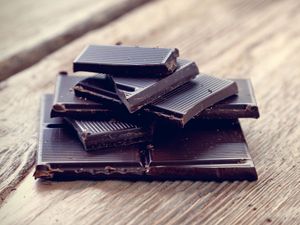 Supporting image for story: Eating dark chocolate five times a week could lower type 2 diabetes risk – study