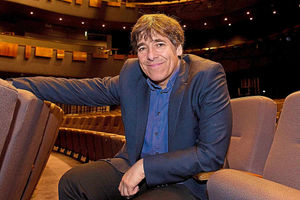 Supporting image for story: Mark Steel's tailor-made fun steals the show in Shrewsbury