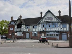 Supporting image for story: Derelict Oldbury pub damaged in arson attack