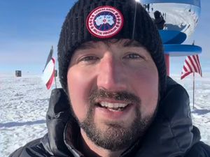 Supporting image for story: 'I wanted to give hope to others' - Shrewsbury adventurer reaches South Pole despite expedition ending early
