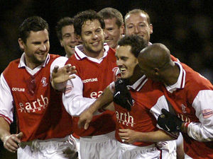 Supporting image for story: Shrewsbury Town to face Rotherham United in League One play-off final at Wembley