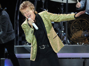 Supporting image for story: Rod Stewart extends UK tour with Birmingham date