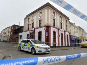 Supporting image for story: Part of Walsall town centre sealed off by police due to alleged stabbing