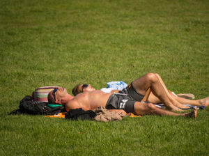 Supporting image for story: County weather watcher reports 'hottest day of the year' recorded in Shropshire