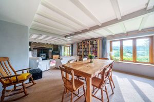 Photo: Savills/Zoopla