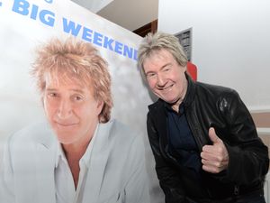 Supporting image for story: Hundreds turn out for Rod Stewart fan club bash in Walsall