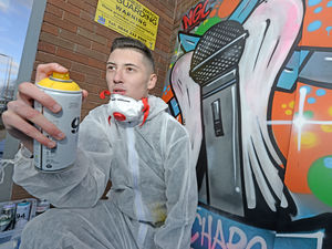 Supporting image for story: Budding graffiti artists in anti-knife project ahead of Knife Angel's visit to Telford