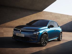 Supporting image for story: Lancia returns with a new Ypsilon hatchback